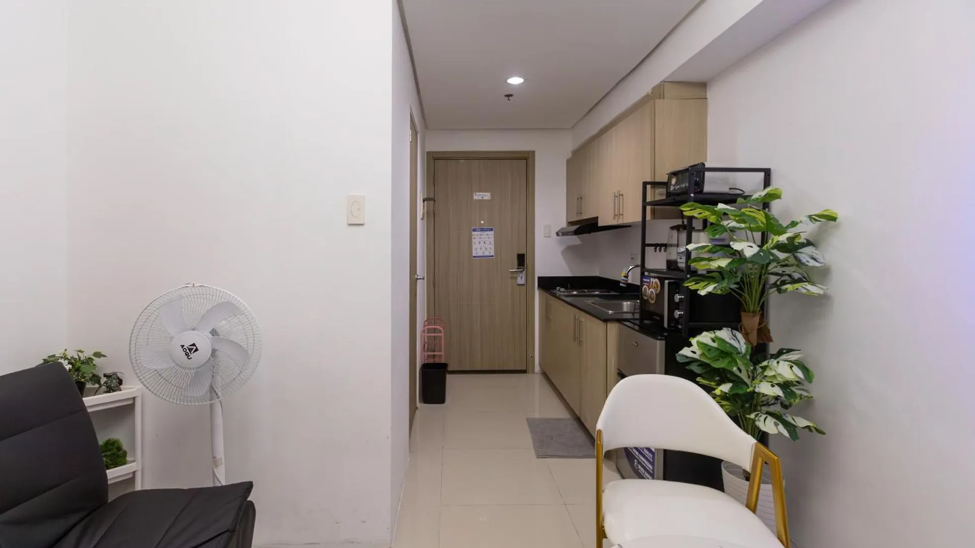 Breeze Haven Aparthotel Pasay