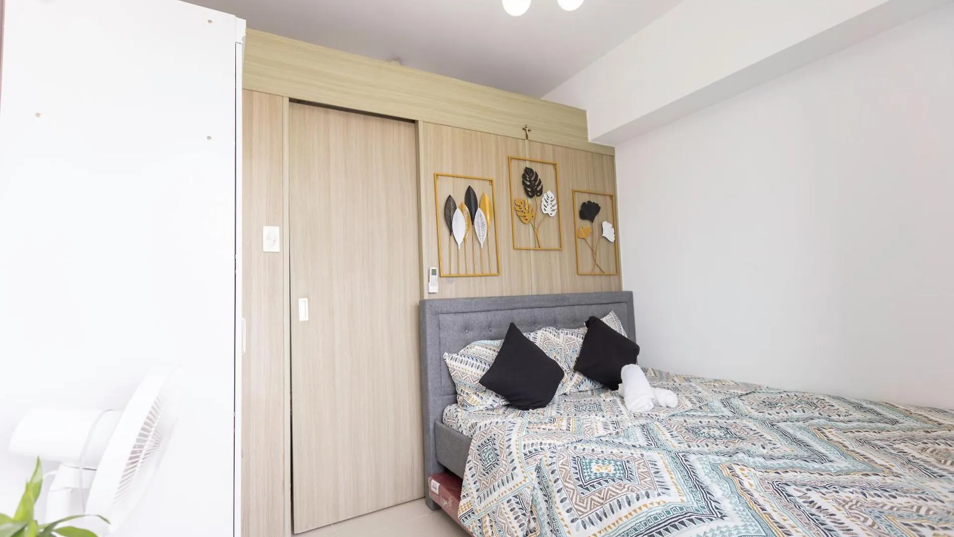 Breeze Haven Aparthotel Pasay Philippines